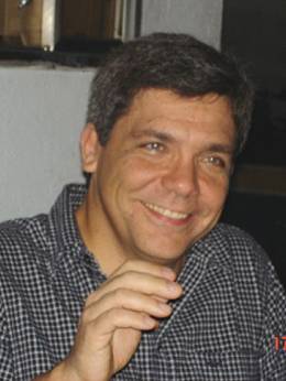 Professor Rogerio Valle