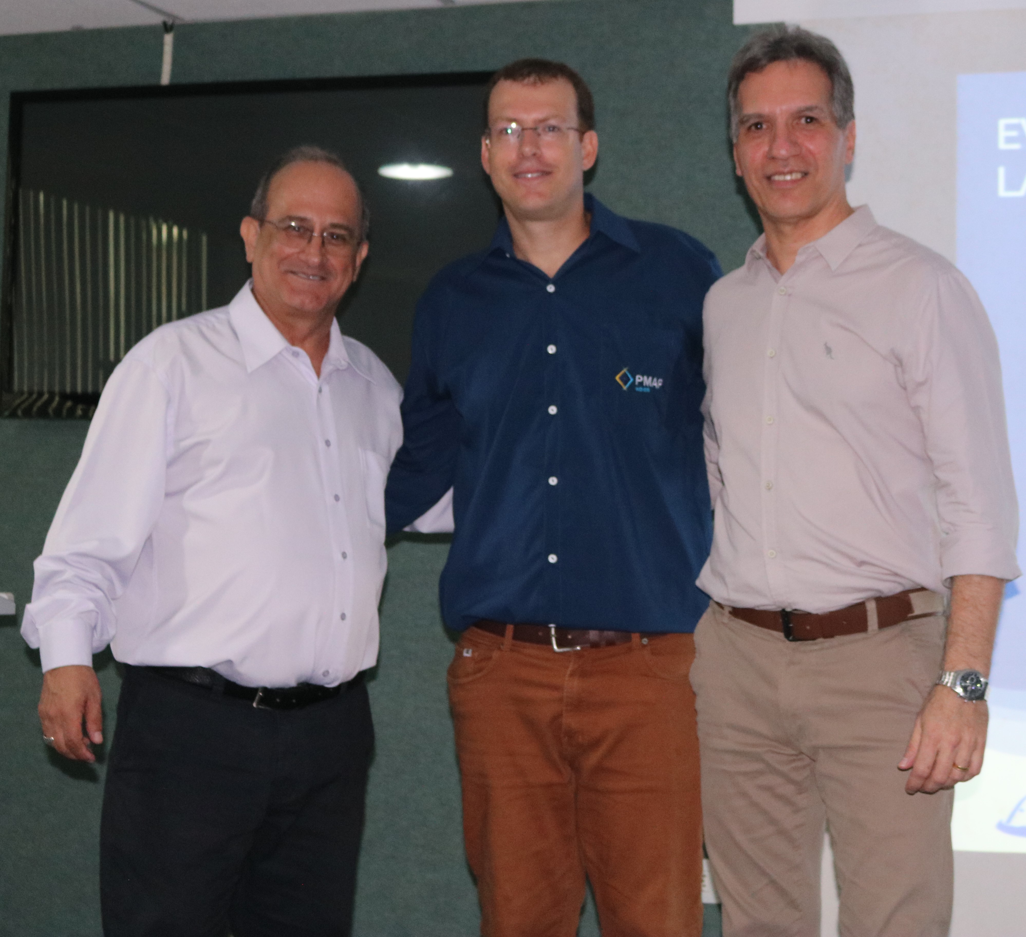 Os pesquisadores Maurício Hostim Silva, Joelson Musiello Fernandes e Antônio Olinto Ávila da Silva. Os pesquisadores Maurício Hostim Silva, Joelson Musiello Fernandes e Antônio Olinto Ávila da Silva.