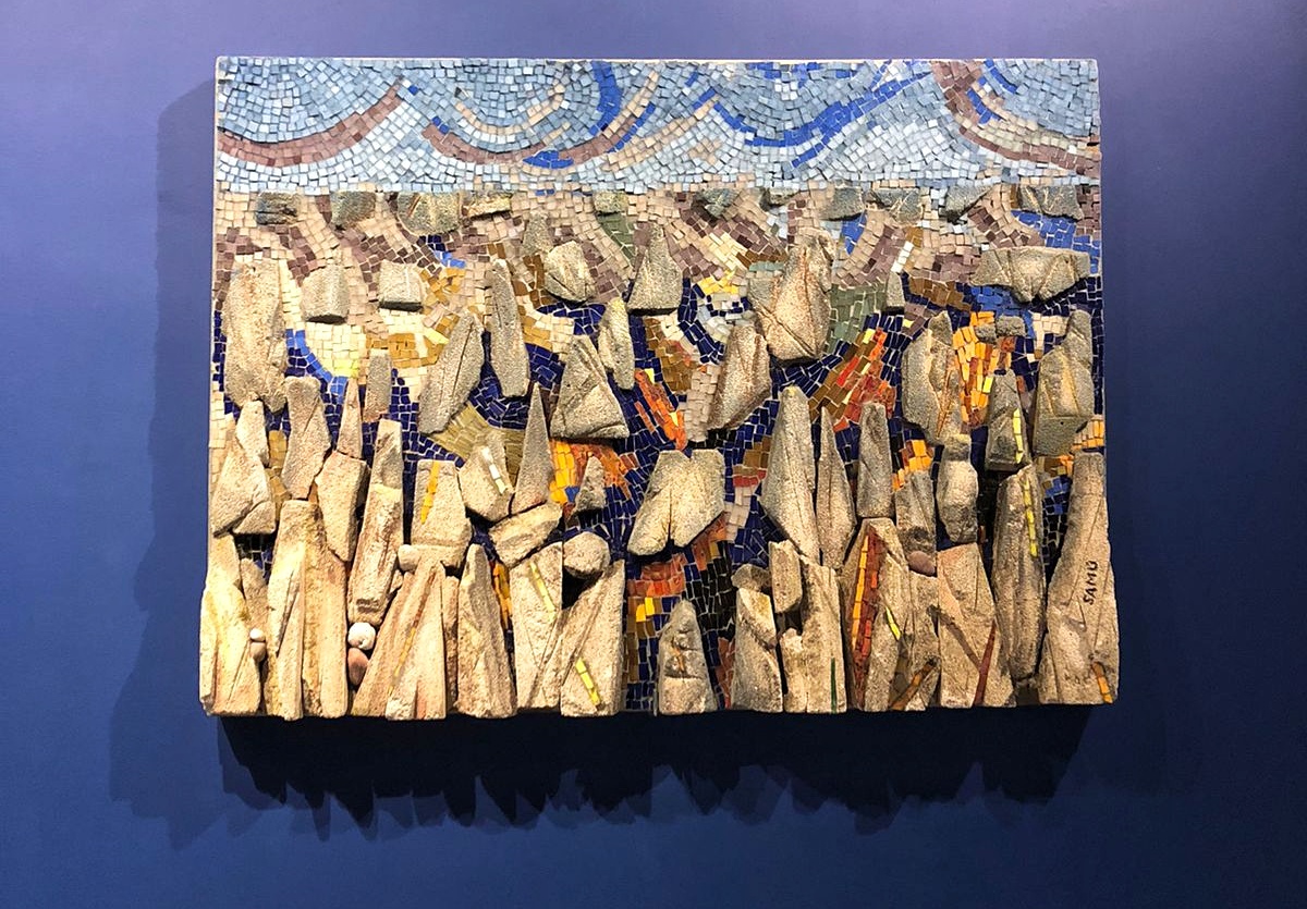 Obra de Raphael Samú Foto de um quadro de Raphael Samú, com figuras abstratas, que compõe o acervo da Galeria e estará em exibição
