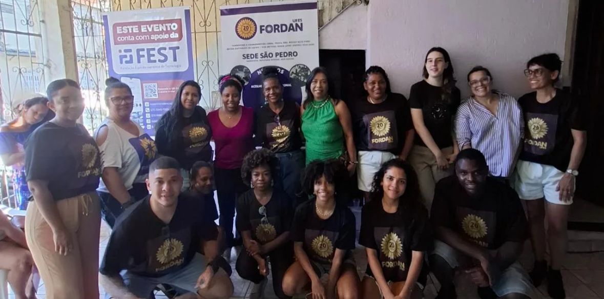 Evento de inauguração da nova sede do Fordan Foto das pessoas reunidas no evento de inauguração da nova sede