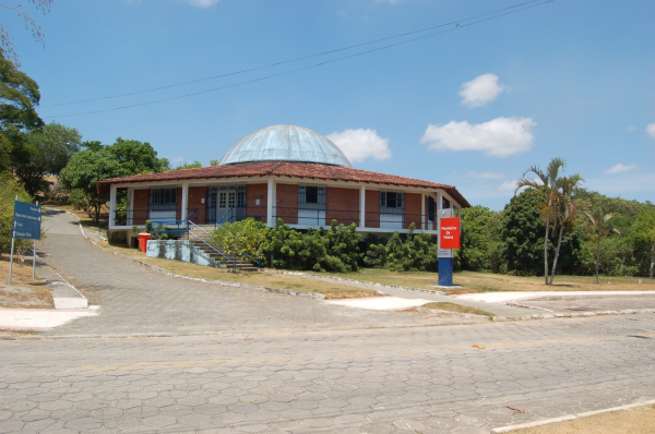 O Planetário de Vitória é instalado no campus de Goiabeiras, em parceria com a prefeitura da capital