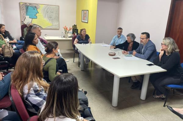 Foto da sessão extraordinária do Conselho Departamental do Centro de Educação