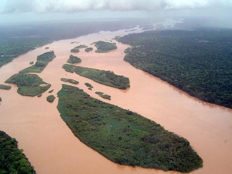 Foto aérea do Rio Doce