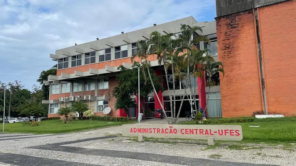 Fachada da Reitoria da Ufes